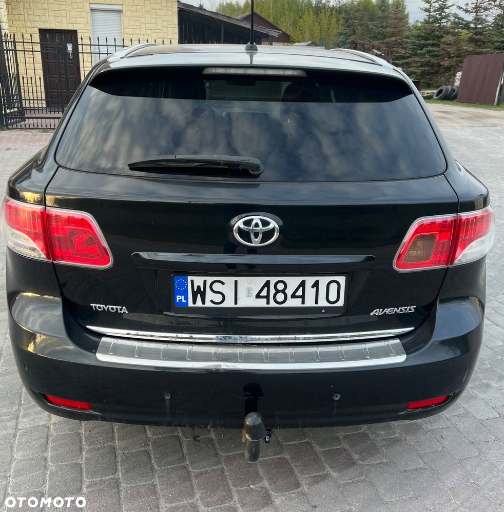 Toyota Avensis 2.0 D-4D Premium - 4