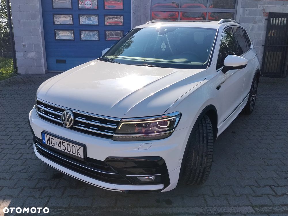 Volkswagen Tiguan - 12