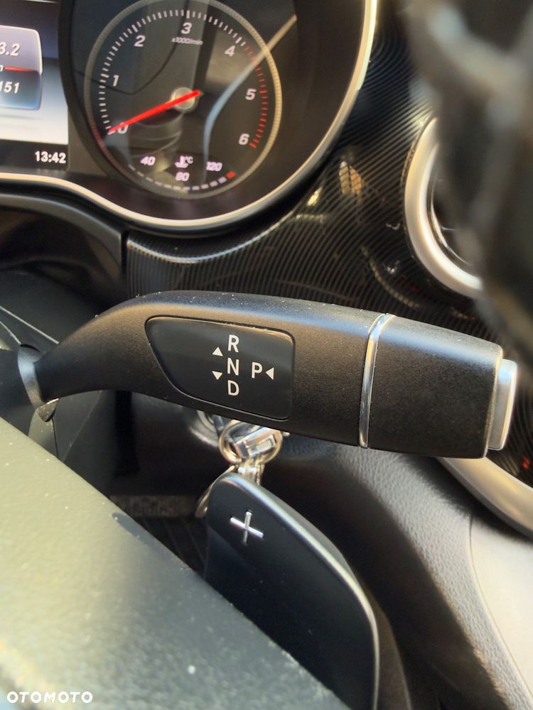 Mercedes-Benz Klasa V 220 CDI 7G-Tronic (d³ugi) - 33