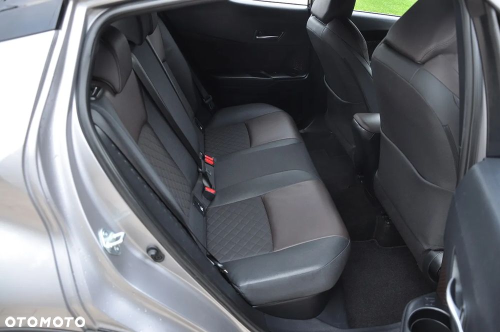 Toyota C-HR - 25