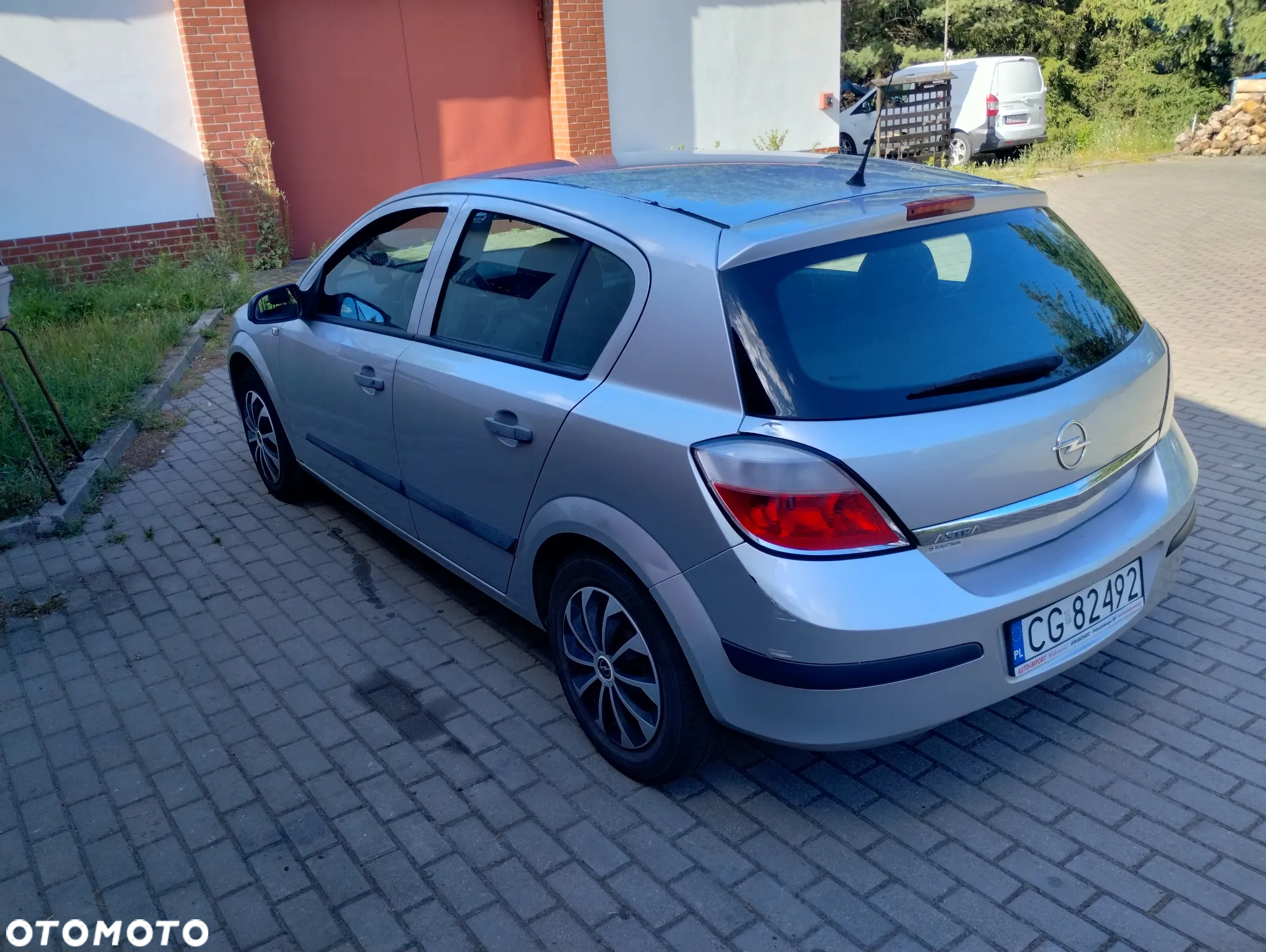 Opel Astra - 11