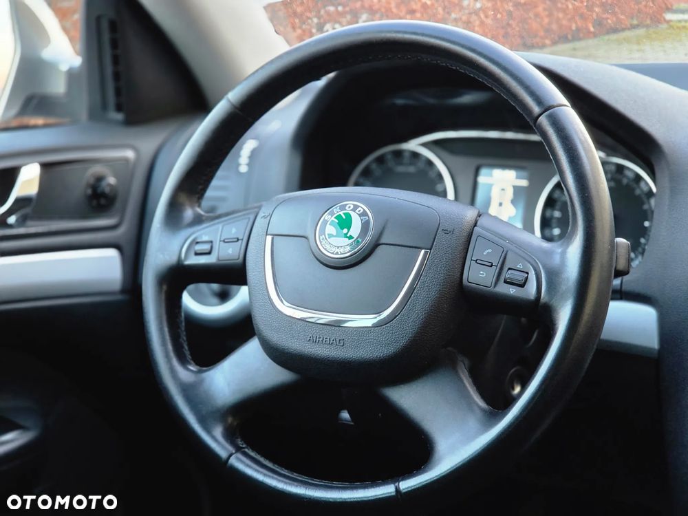 Skoda Octavia 2.0 TDI DPF 4x4 Scout - 20