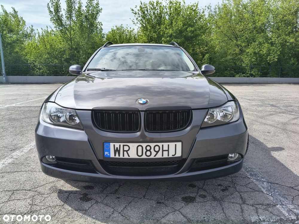 BMW Seria 3 - 1