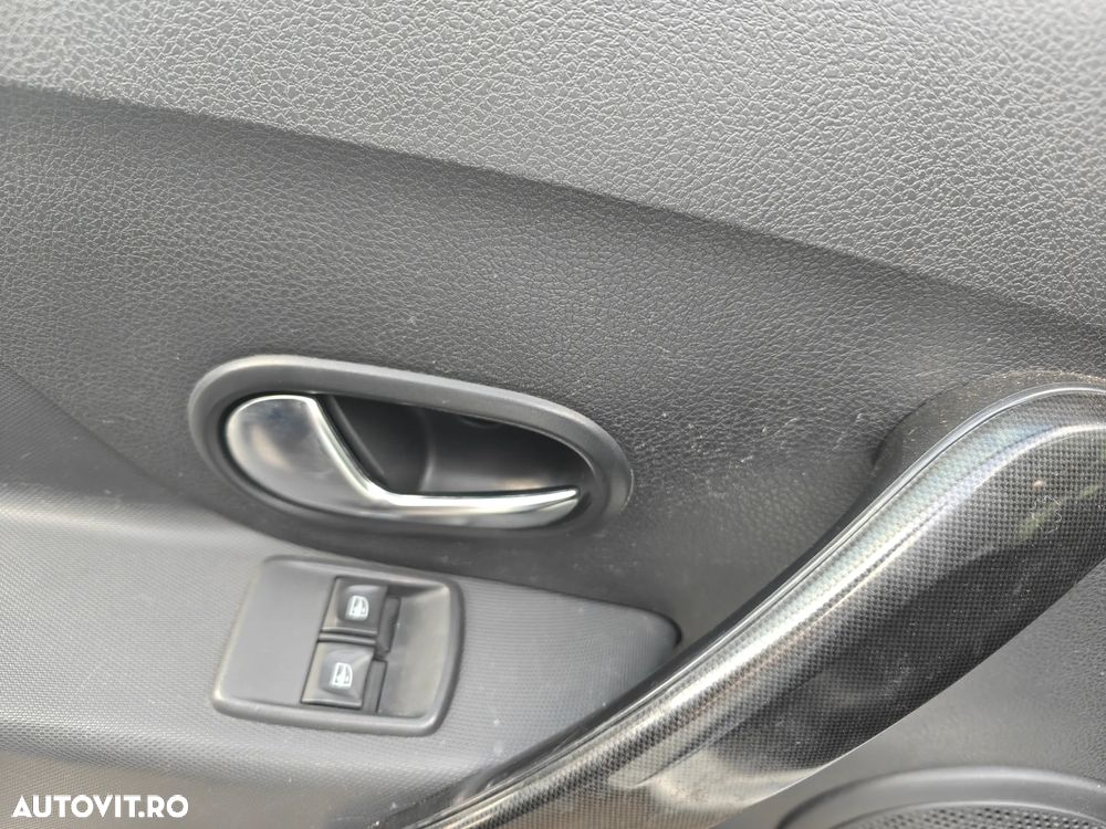 Dacia Logan 0.9 TCe Ambiance - 10