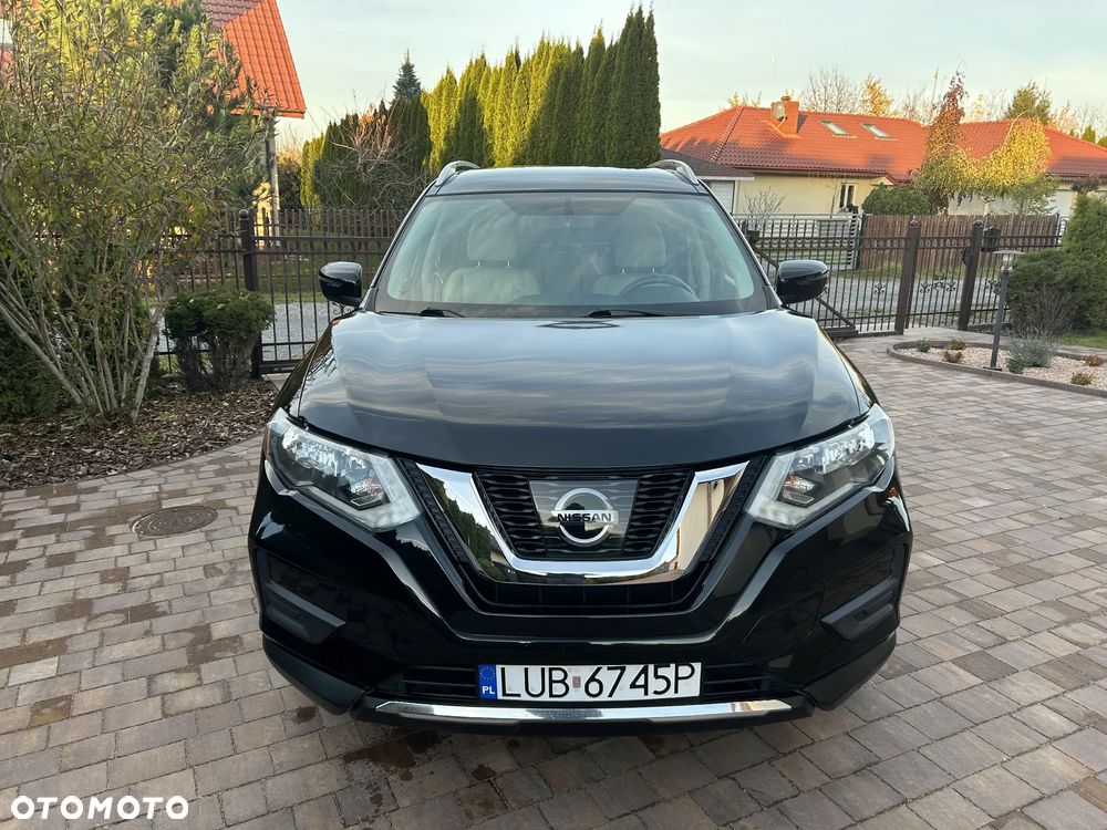 Nissan X-Trail - 2