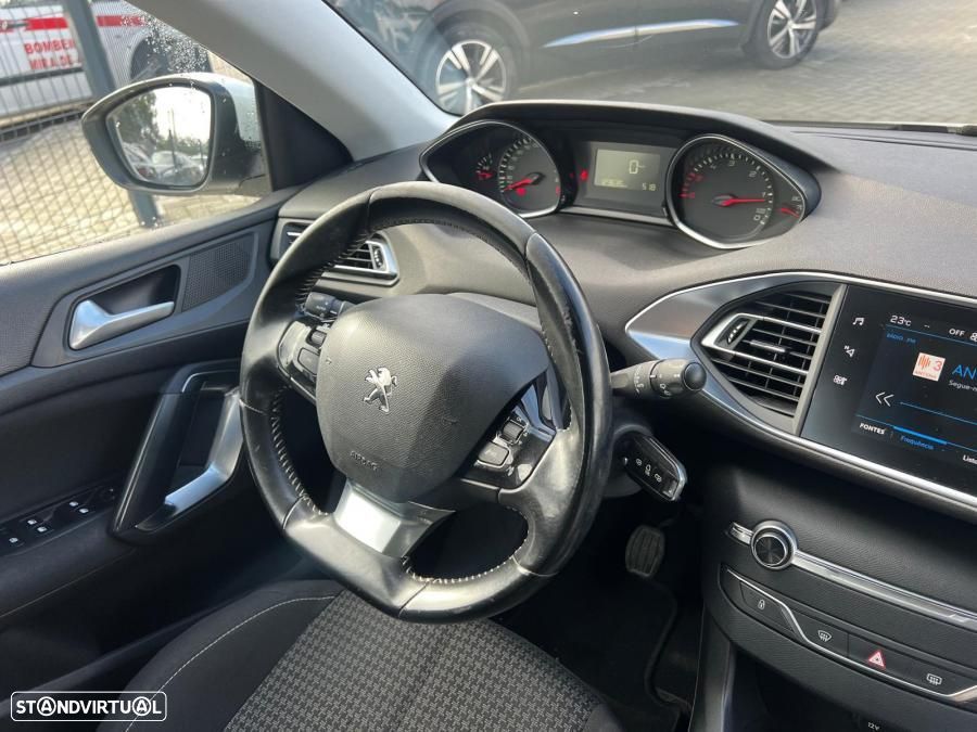 Peugeot 308 1.5 BlueHDi Active - 11