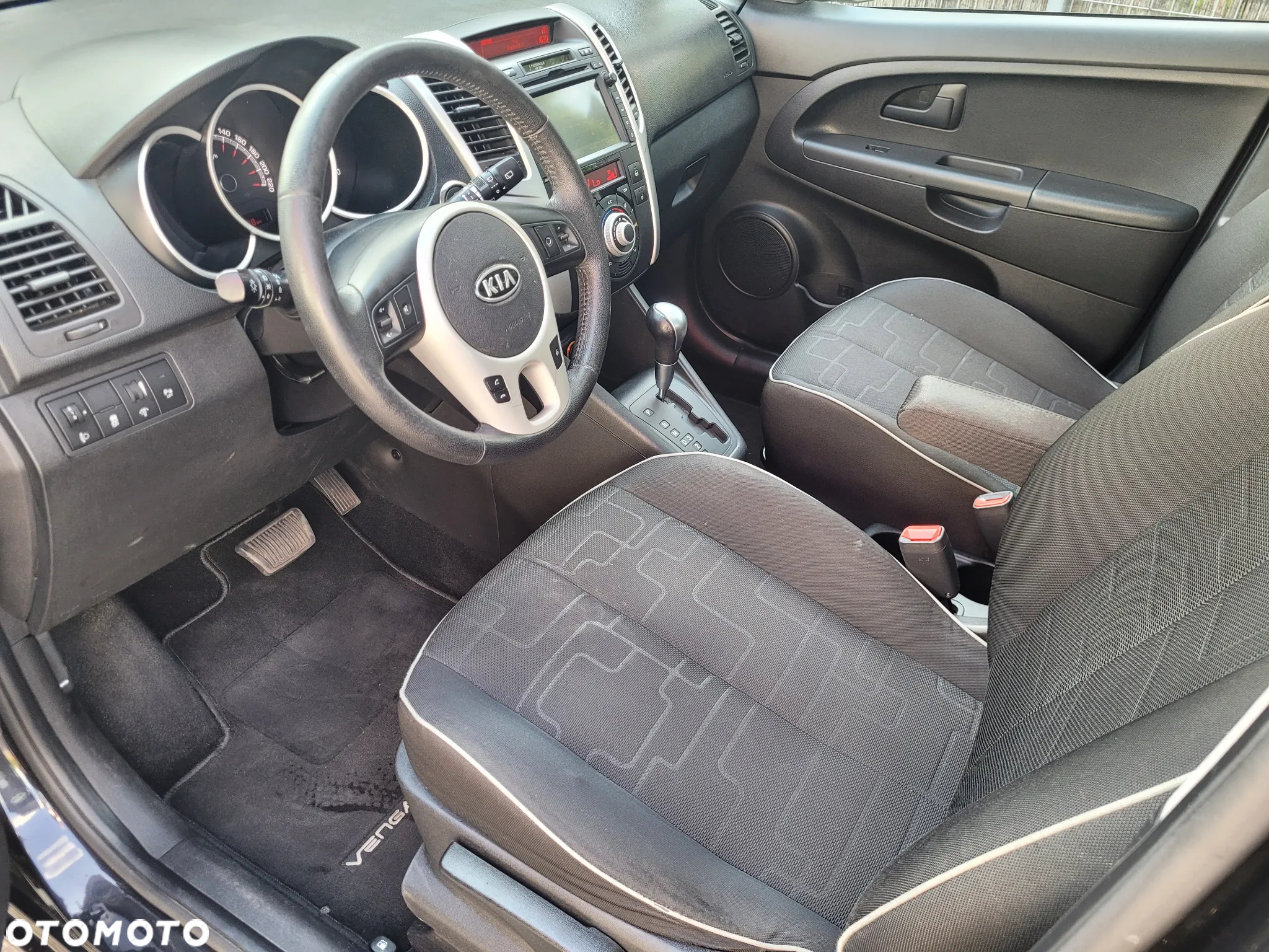 Kia Venga 1.6 XL - 8