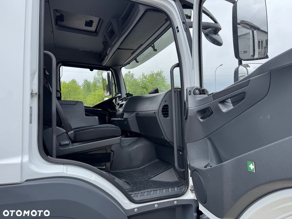 Mercedes-Benz ATEGO - 31
