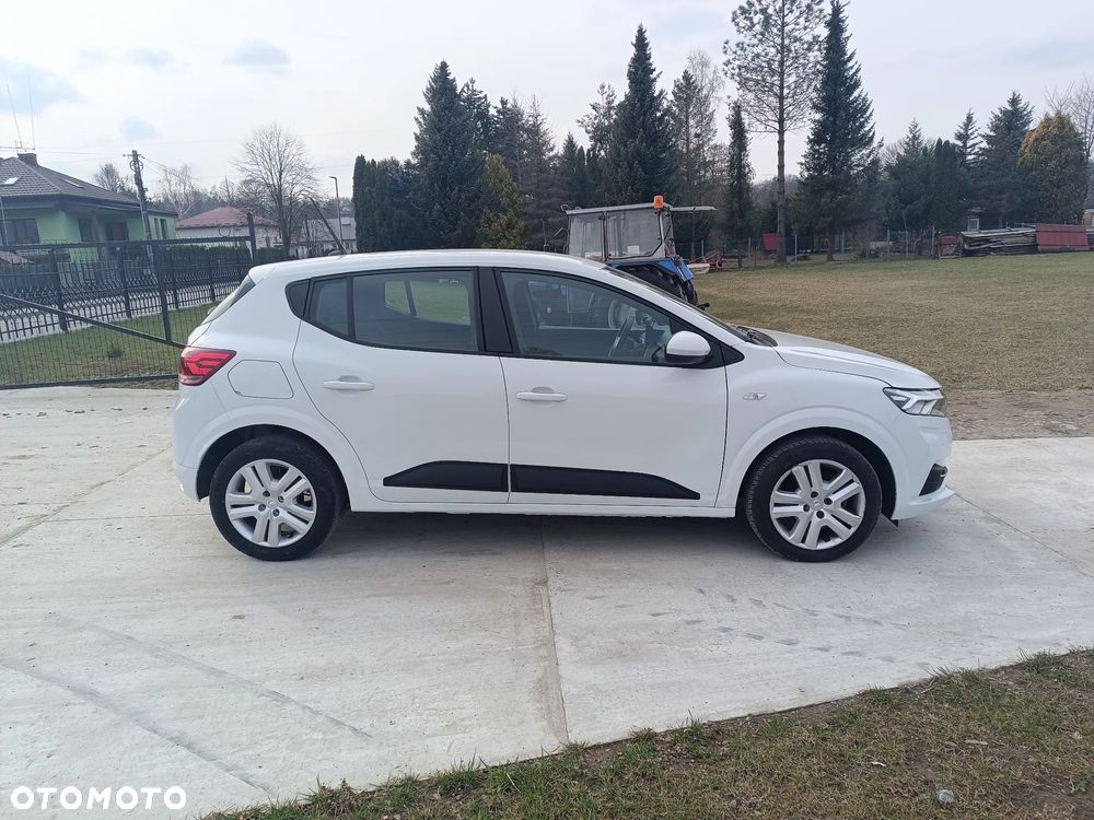 Dacia Sandero - 9