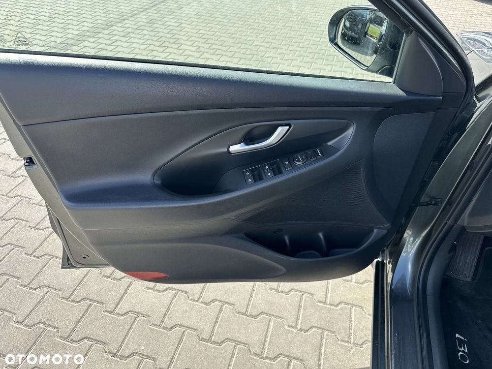 Hyundai i30 1.5 T-GDI 48V Smart DCT - 18