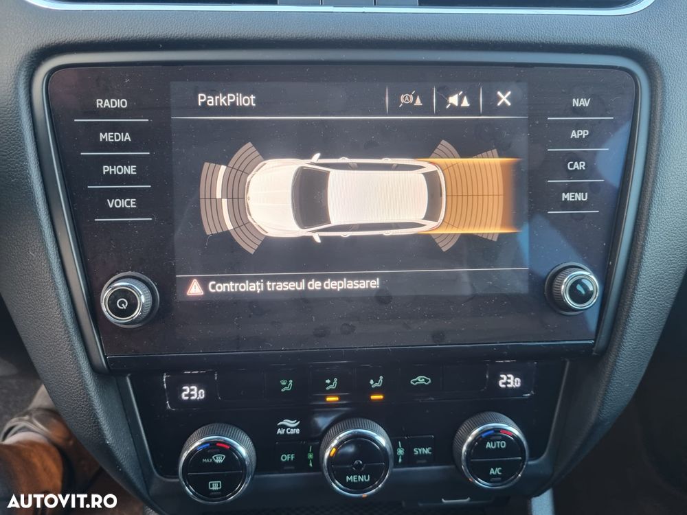 Skoda Octavia 2.0 TDI 4X4 DSG RS - 15