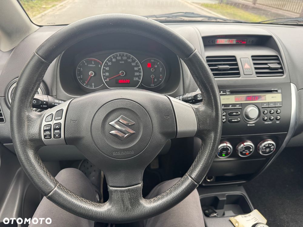 Suzuki SX4 1.9 DDiS DPF 4x2 Comfort - 13