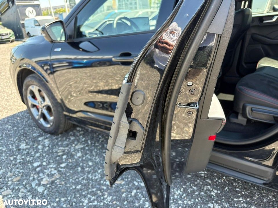 Ford Kuga - 22