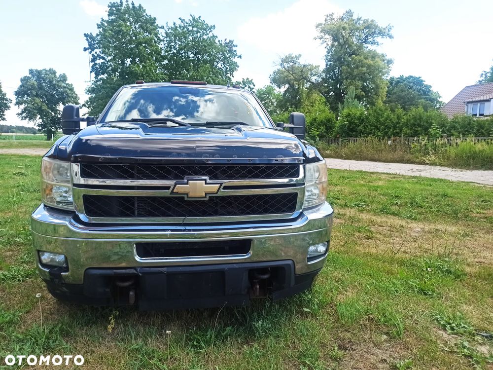 Chevrolet Silverado - 5