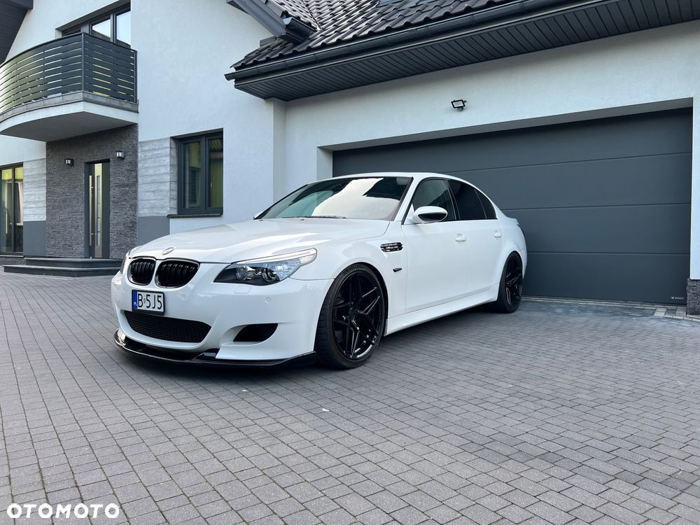 BMW M5 - 5
