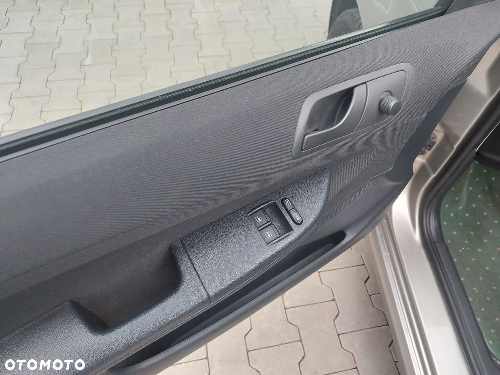 Skoda Fabia 1.2 12V Ambiente - 8