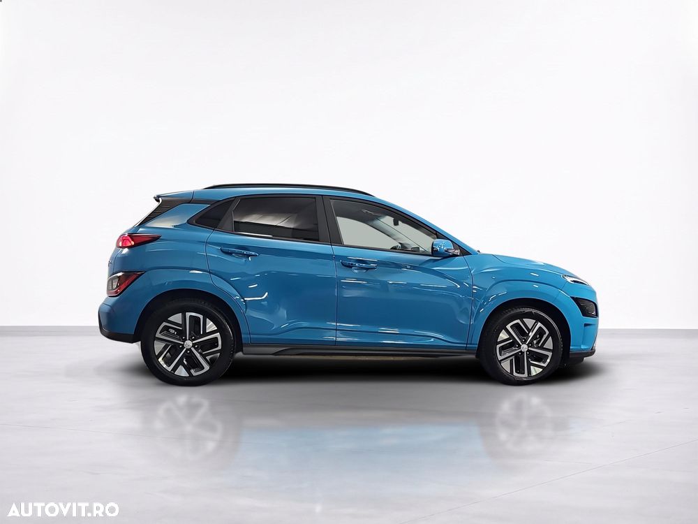 Hyundai KONA - 7