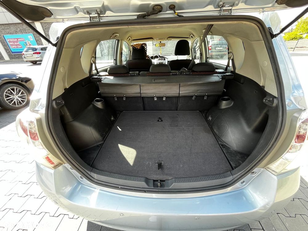 Toyota Verso 2.0 D-4D Luna - 9