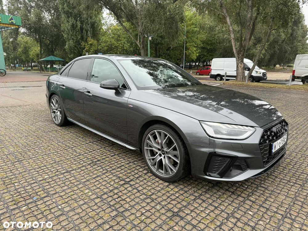 Audi A4 - 4