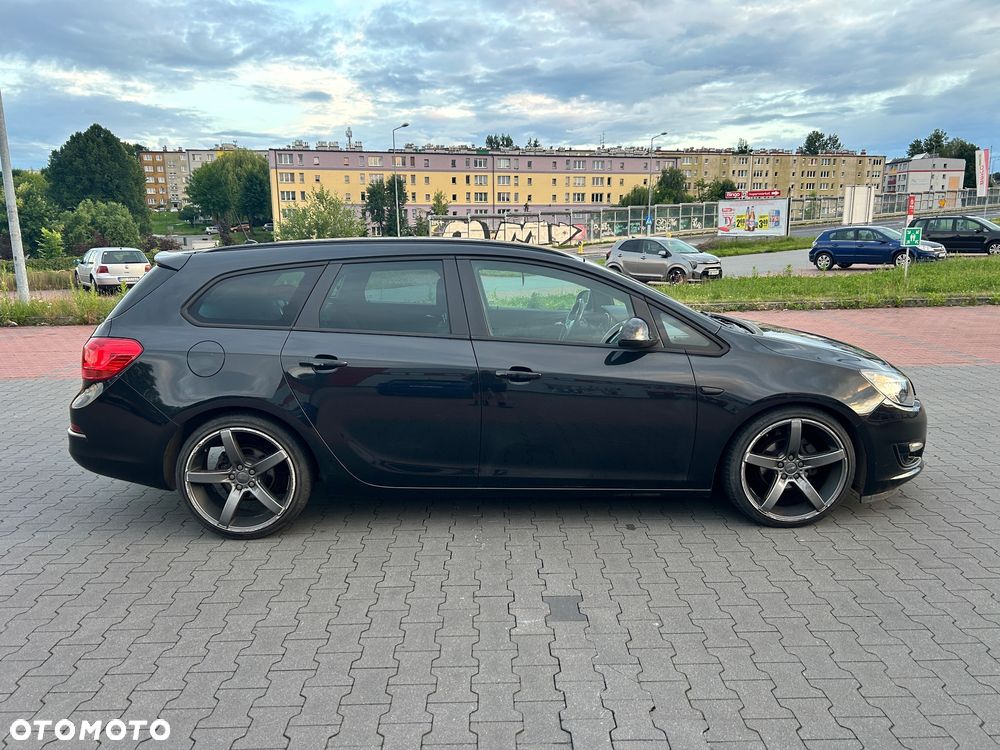 Opel Astra - 2