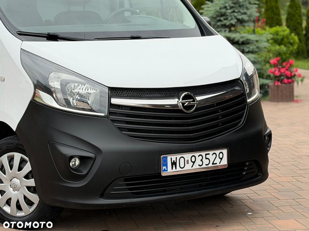 Opel VIVARO - 12