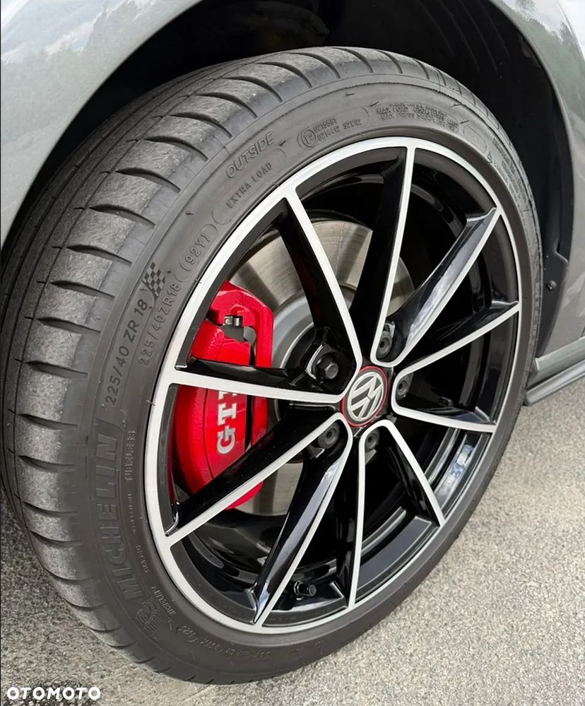 Volkswagen Golf 2.0 TSI BMT GTI DSG - 9