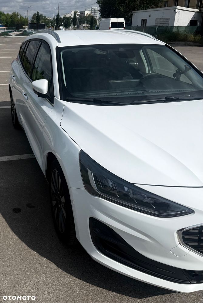 Ford Focus 1.0 EcoBoost Titanium Design - 10