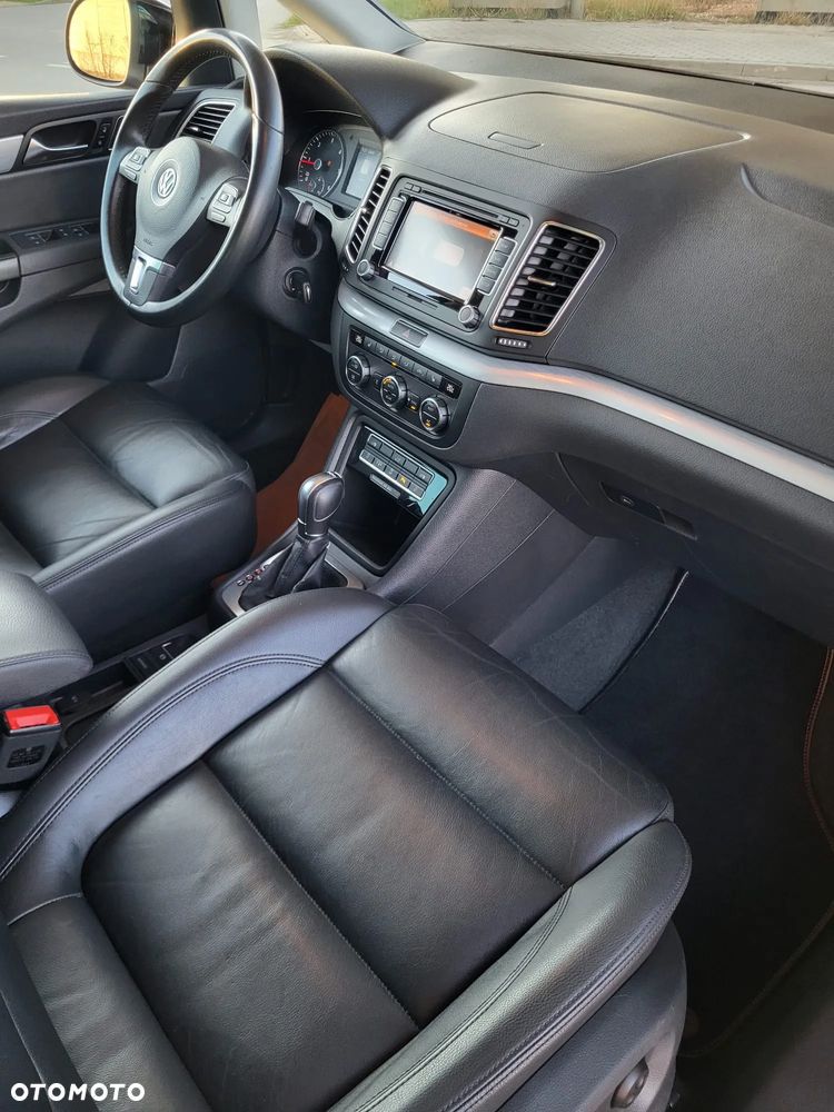 Volkswagen Sharan 2.0 TDI Highline DSG - 13