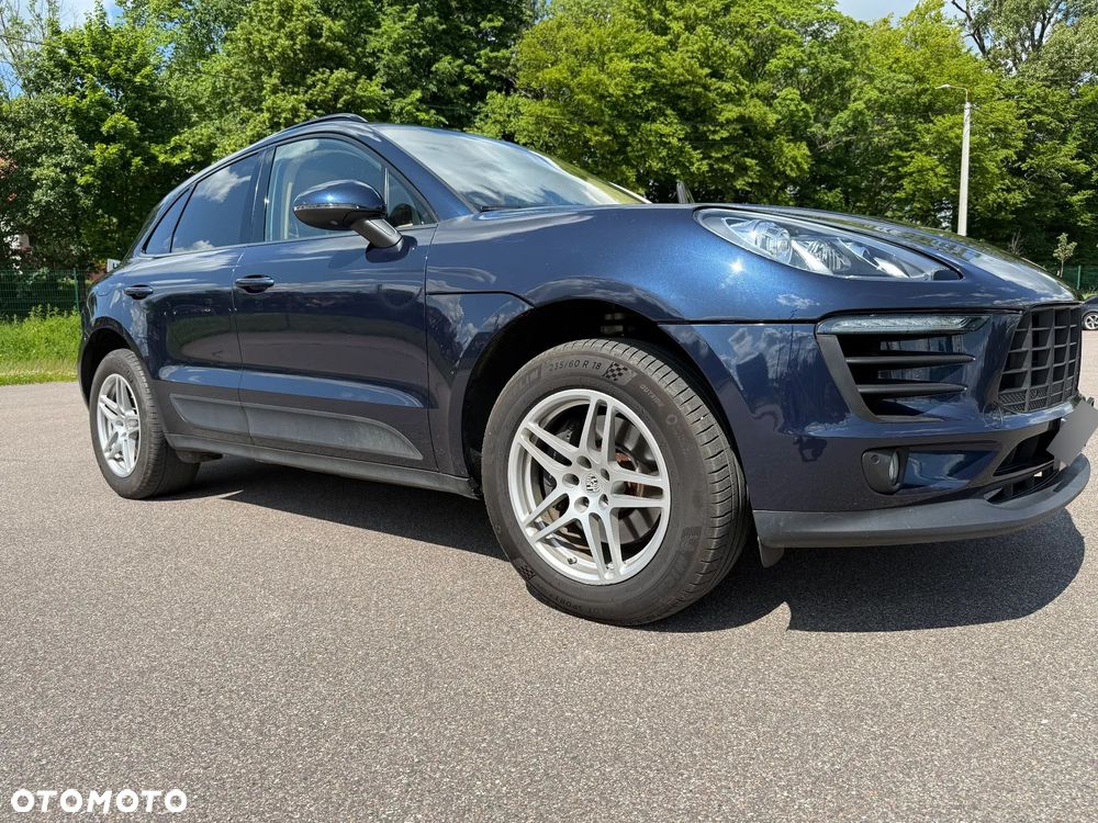Porsche Macan - 2
