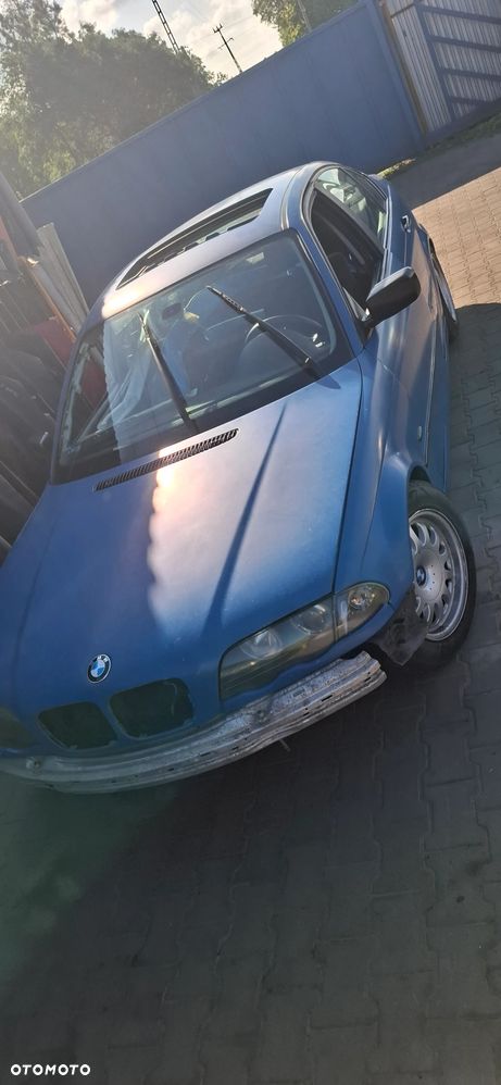 BMW E46 2,0 B na części - 2