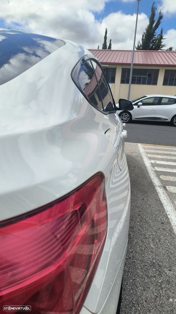 BMW 320 Gran Turismo d xDrive M Sport - 3