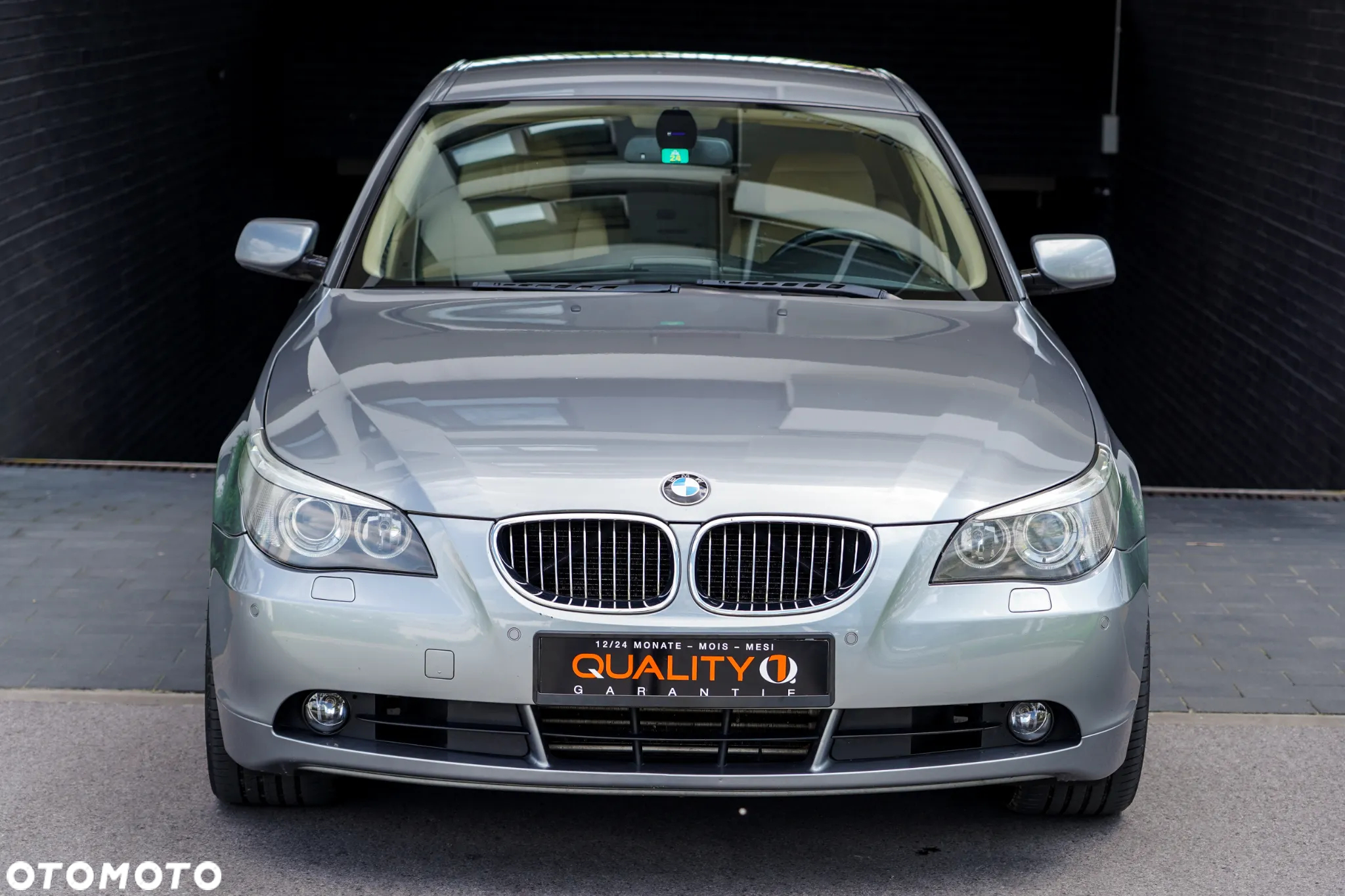 BMW Seria 5 525xi - 4