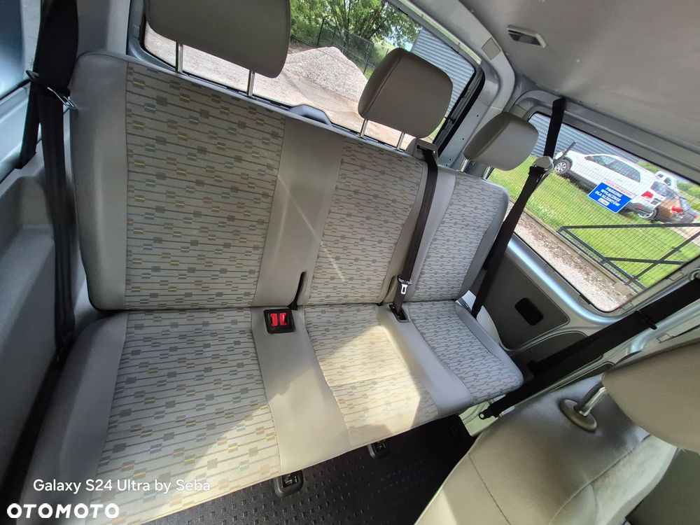 Volkswagen Transporter - 17