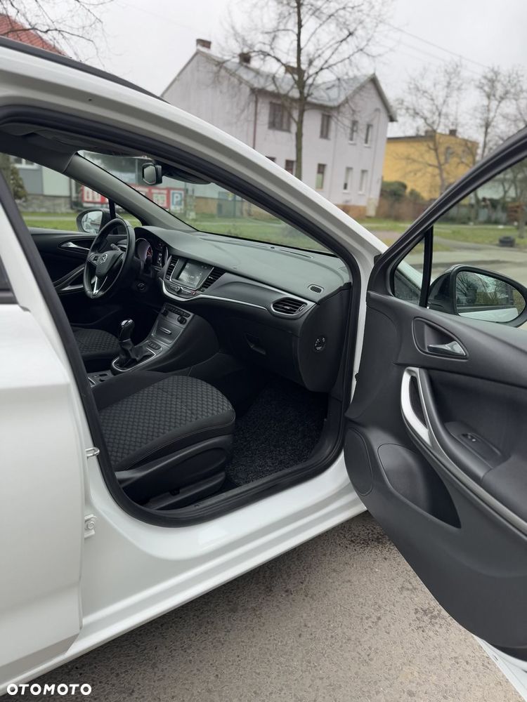 Opel Astra - 22