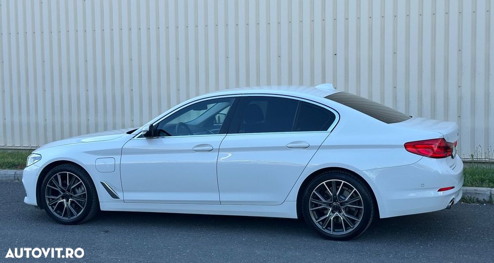 BMW Seria 5 530e AT PHEV - 11