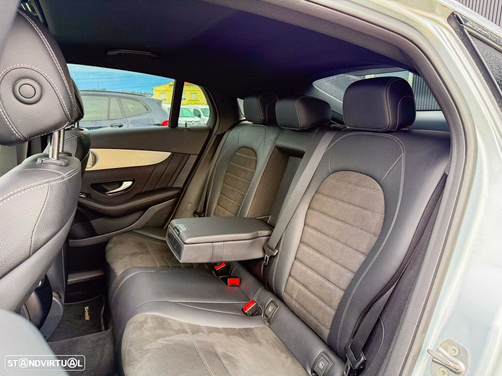 Mercedes-Benz GLC 300 de Coupe 4Matic 9G-TRONIC AMG Line - 29