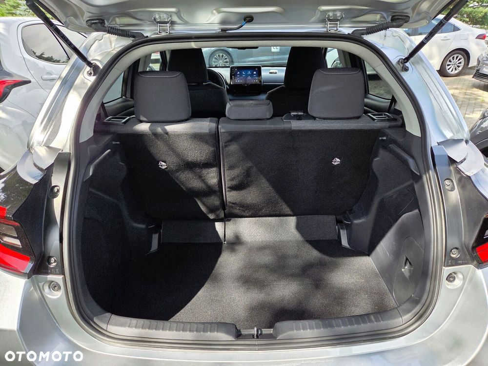 Toyota Yaris Hybrid 1.5 Style - 18