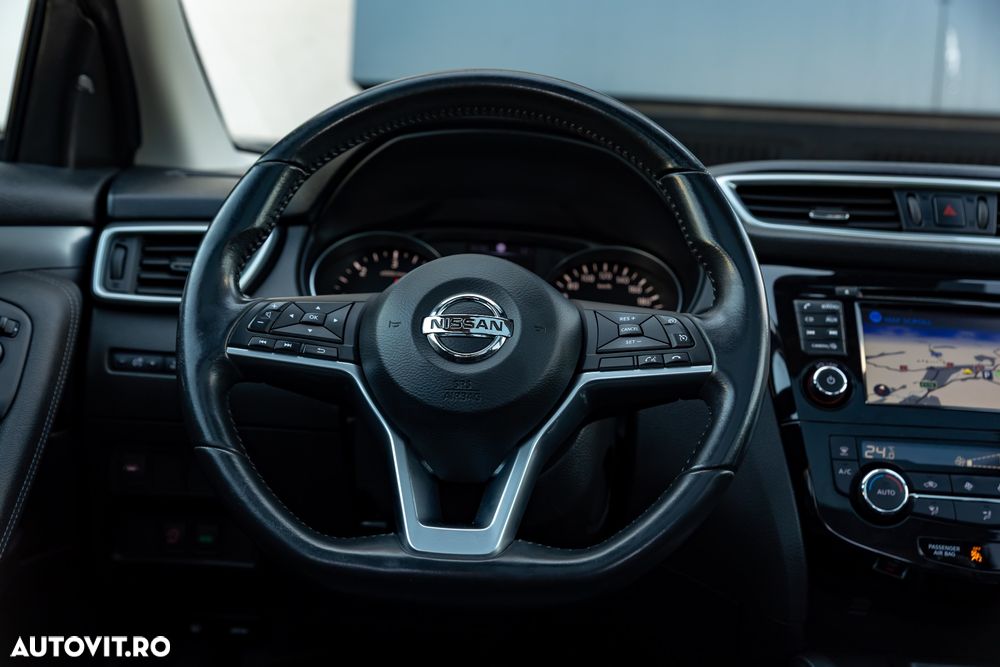 Nissan Qashqai 1.6 DCI Start/Stop X-TRONIC Tekna - 20