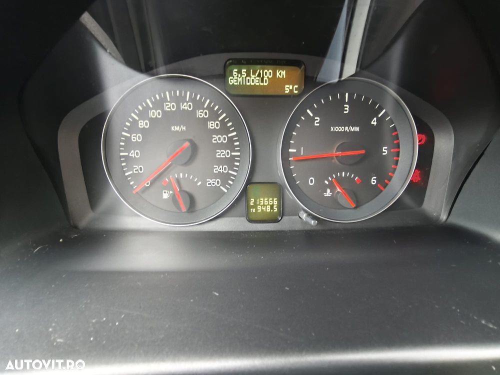 Volvo V50 1.6 D Momentum - 8