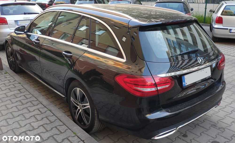 Mercedes-Benz Klasa C 250 (BlueTEC) d 7G-TRONIC Avantgarde - 4