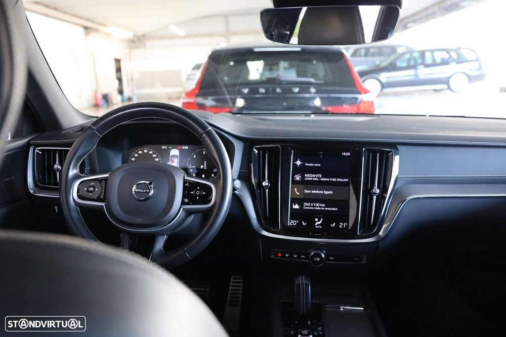 Volvo V60 2.0 B4 R-Design Geartronic - 17