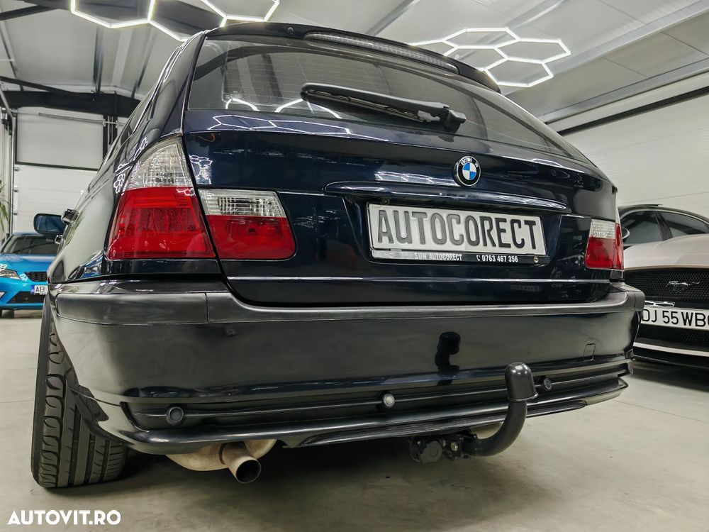 BMW Seria 3 318i Touring Edition Exclusive - 32