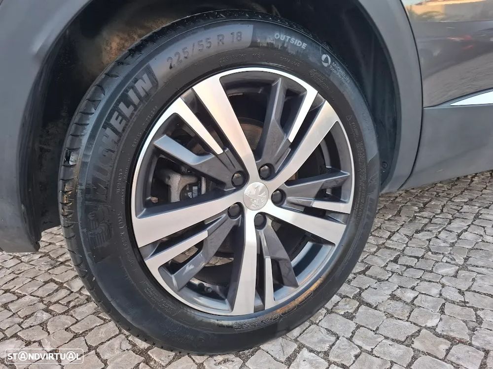 Peugeot 3008 1.2 PureTech Allure Pack EAT8 - 50