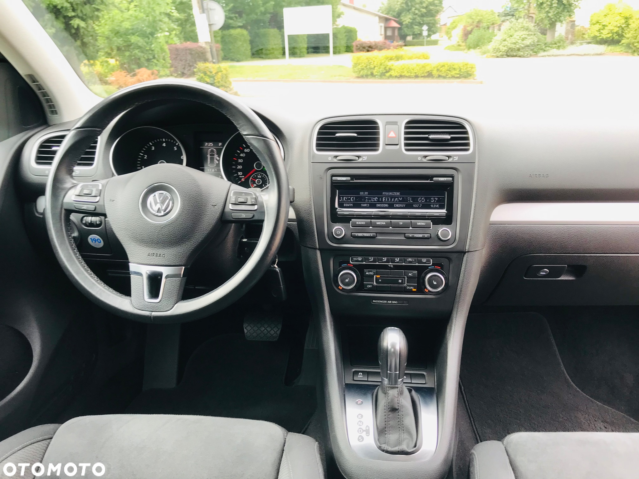Volkswagen Golf 1.4 TSI DSG Highline - 18
