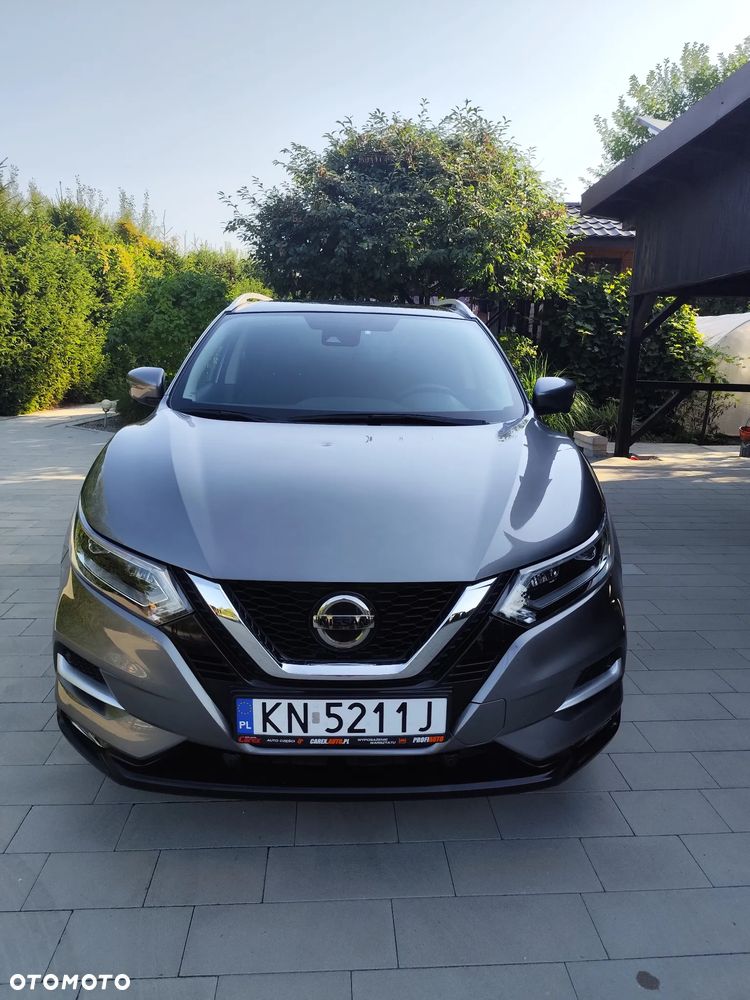 Nissan Qashqai 1.3 DIG-T N-Connecta EU6d - 8