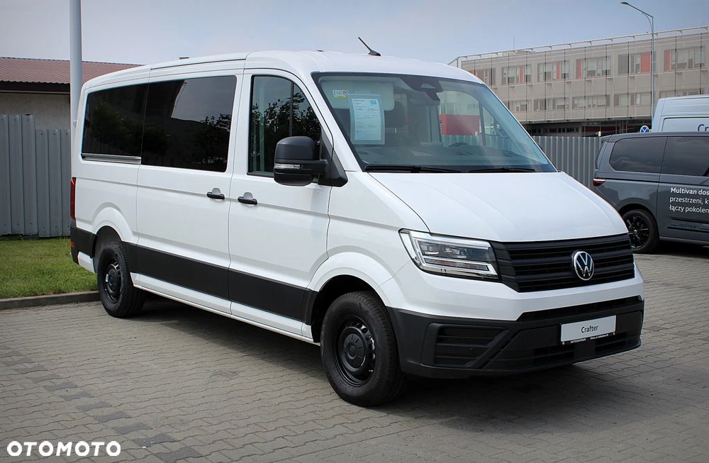 Volkswagen Crafter VAN 9-cio osobowy - 8