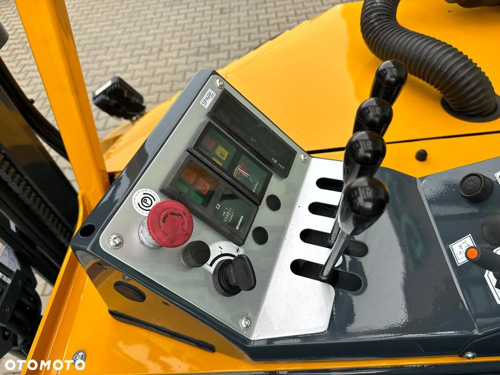 Combilift CB3000 // LPG // 6905 godzin !!! Duży wybór Combiliftów - 16