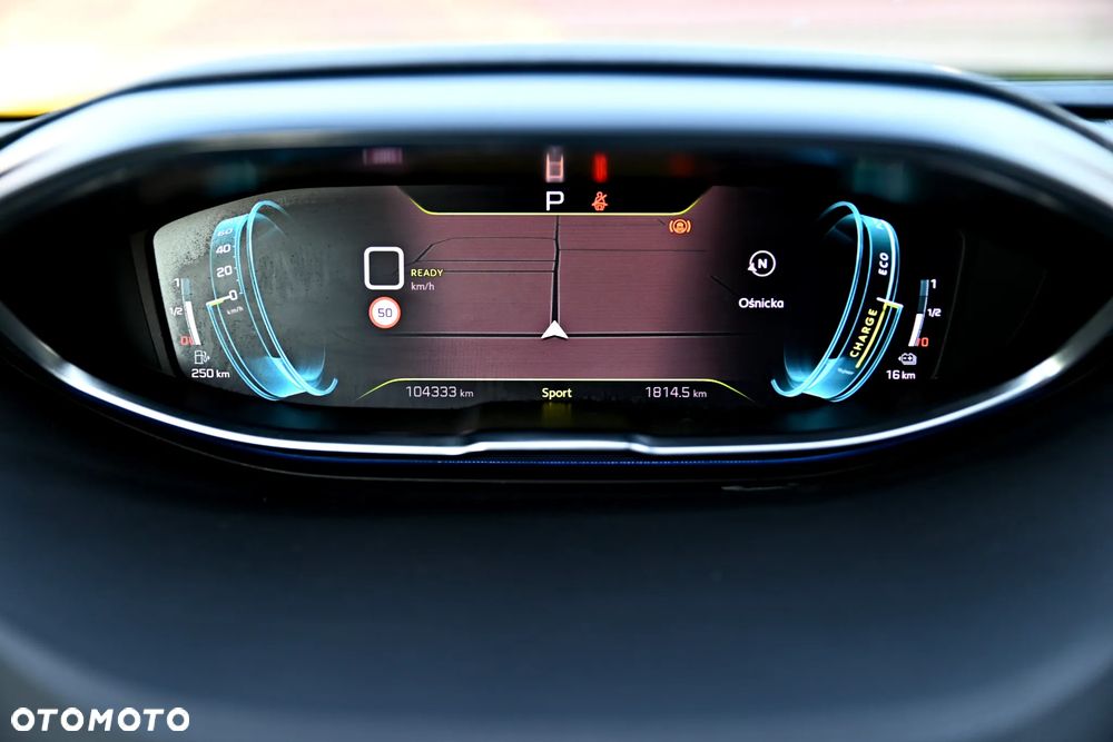 Peugeot 3008 225 e-EAT8 GT Pack - 34