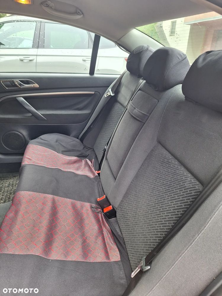 Skoda Superb 2.0 - 5