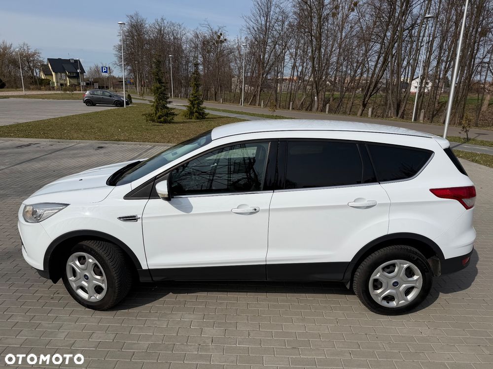 Ford Kuga - 12